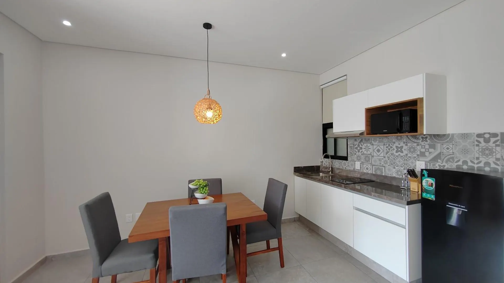 Apartamento Nuevo! Hermoso Estudio Cerca De La 5Ta Av/Pool/Gym. By Yeah Playa del Carmen México